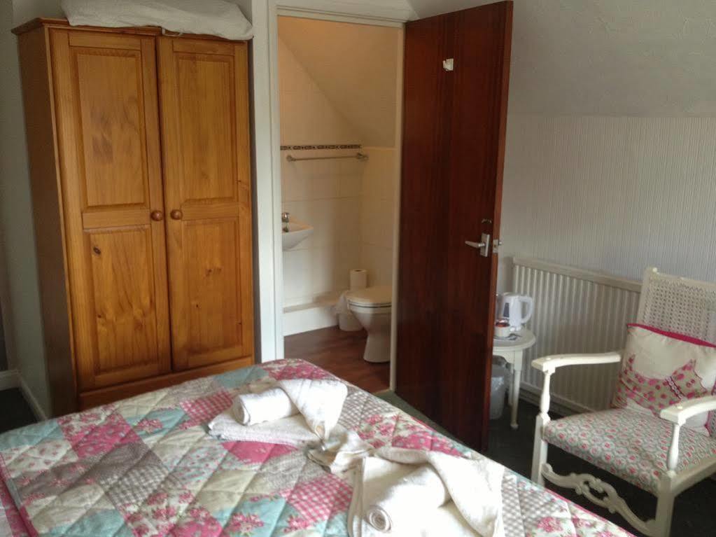 Bed and Breakfast The Grove Whitby Esterno foto