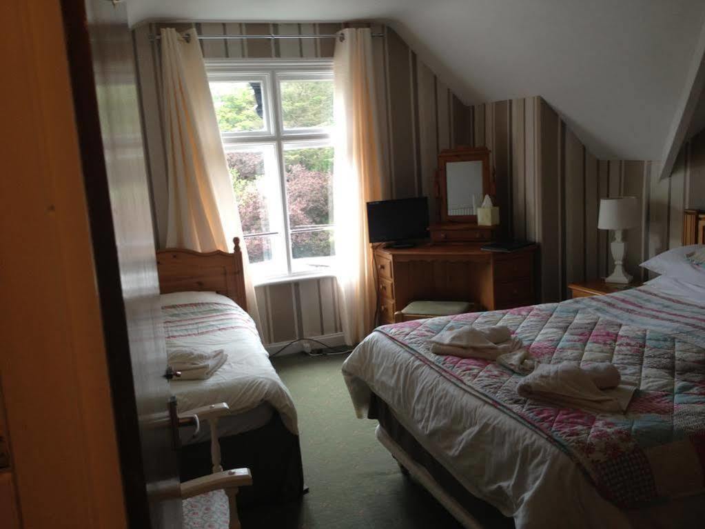 Bed and Breakfast The Grove Whitby Esterno foto
