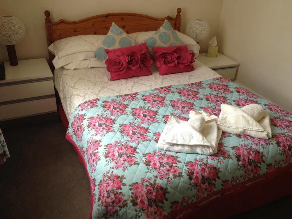 Bed and Breakfast The Grove Whitby Esterno foto