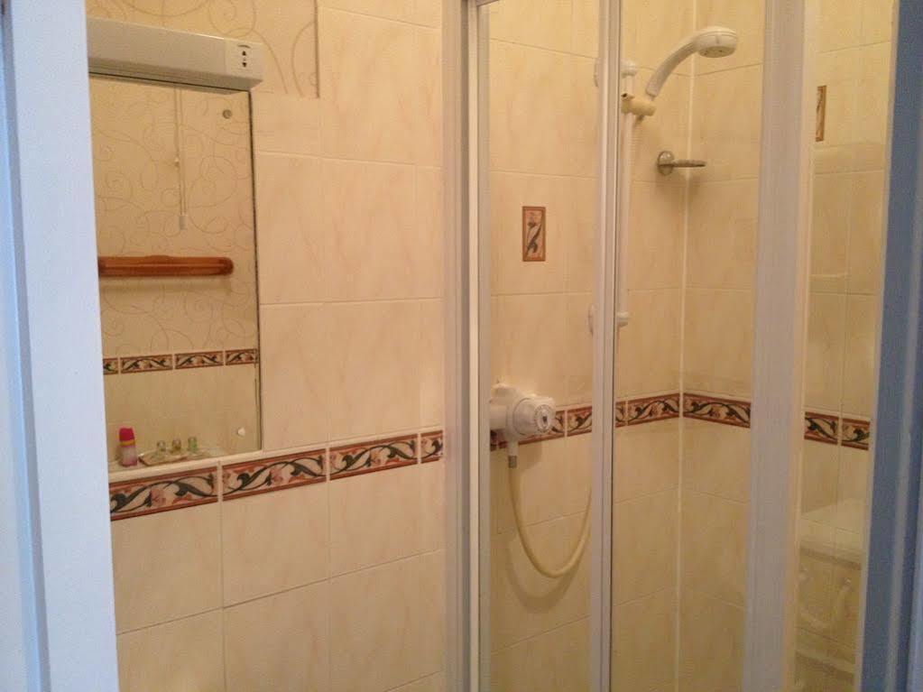 Bed and Breakfast The Grove Whitby Esterno foto