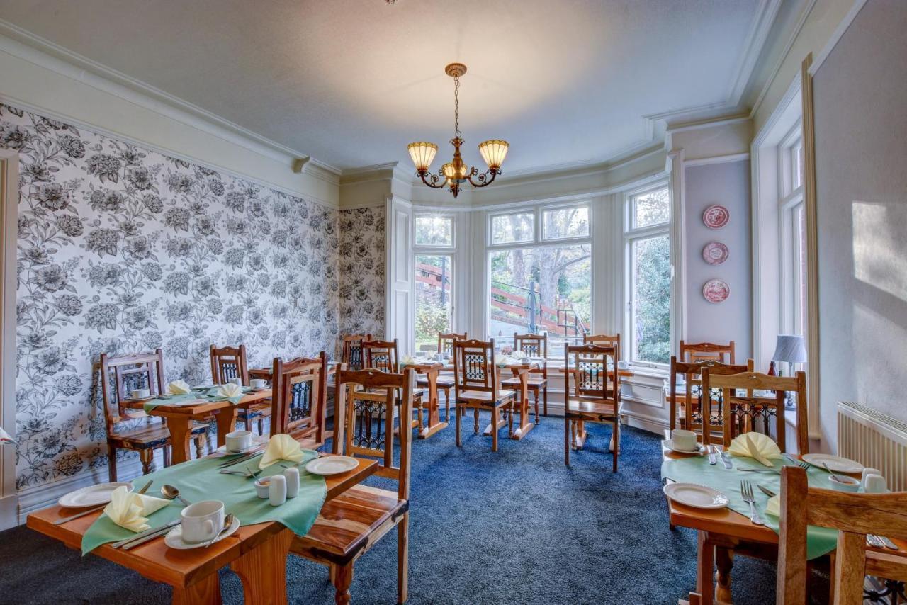 Bed and Breakfast The Grove Whitby Esterno foto